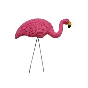 Pink Flamingo Lawn Ornament Statue Decoration Plastic Yard Garden